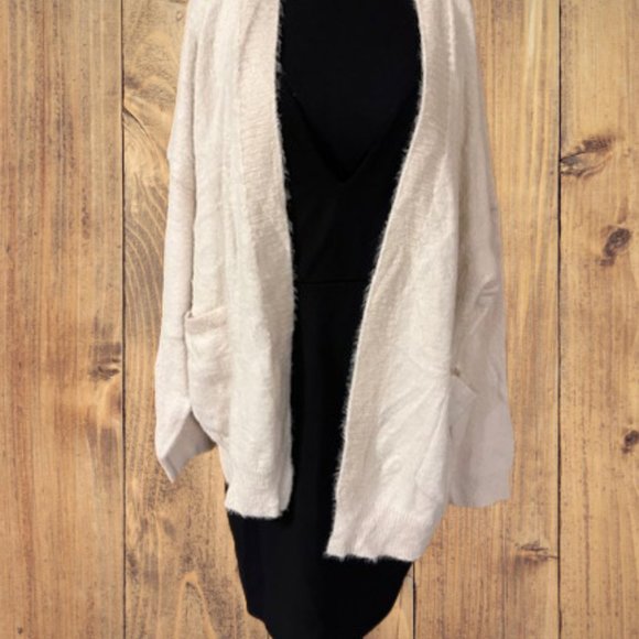 &merci Sweaters - Ivory Open Cardigan